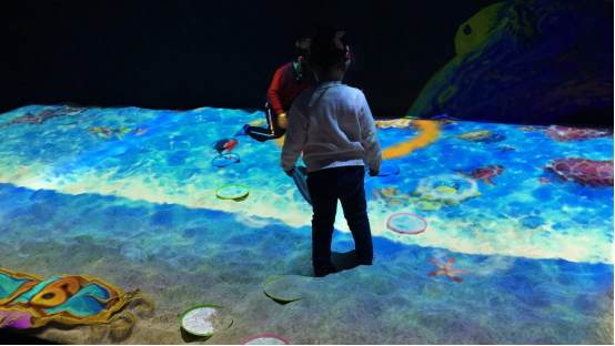 淘氣堡兒童娛樂空間